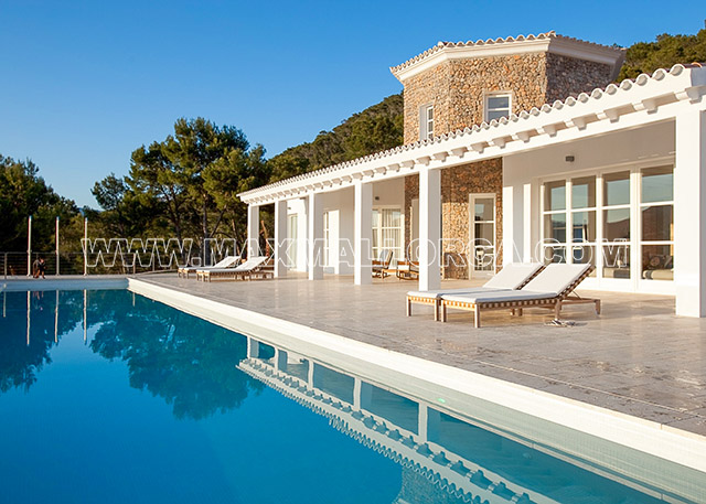 villa_casa_coco_sa_vinia_vinya_puerto_port_de_andratx_mallorca_real_estate_max_mallorca_first_class_location_private_residence_pool_luxury_property_09.jpg