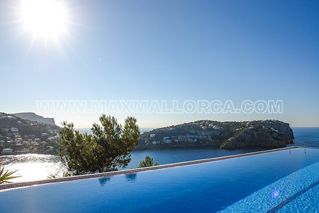 apartment_penthouse_villa_mallorca_puerto_de_andratx_sea_view_sea_sun_pool_02.jpg
