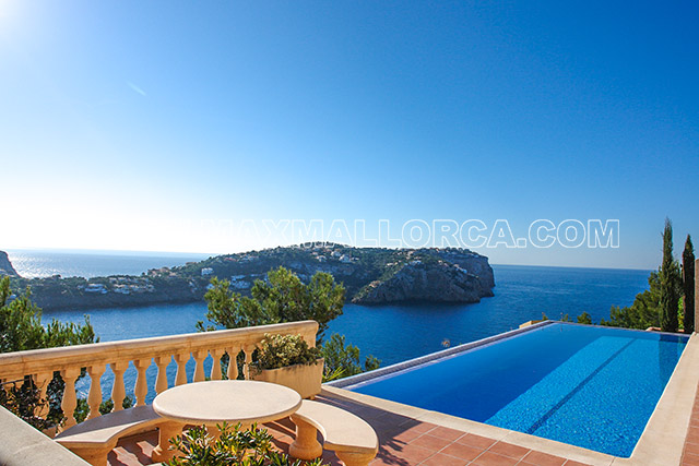 apartment_penthouse_villa_mallorca_puerto_de_andratx_sea_view_sea_sun_pool_15.jpg