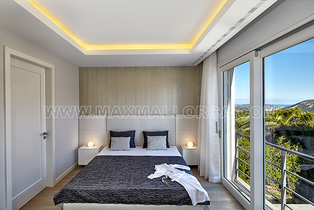 mallorca_villa_puerto_de_andratx_montport_first_location_real_estate_max_mallorca_makler_private_residence_calle_miro__000__38.jpg