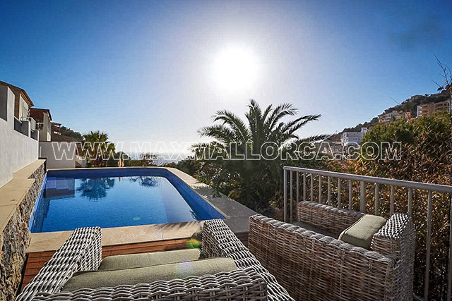villa_puerto_de_andratx_real_estate_max_mallorca_first_class_location_sea_view_07.jpg