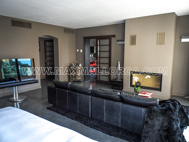 villa_puerto_de_andratx_real_estate_max_mallorca_first_class_location_sea_view_21.jpg