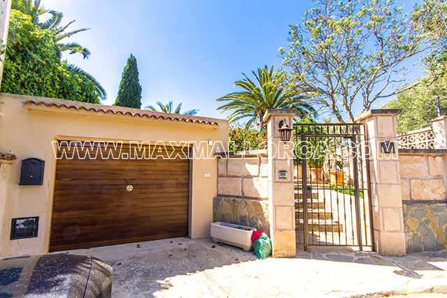 villa_puerto_andratx_for_sale_house_casa_real_estate_max_mallorca_property_residence_pool_garden_piscina_jardin_se_vende_22.jpg