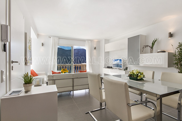 penthouse_villa_apartment_mallorca_puerto_andratx_real_estate_max_mallorca_cala_llamp_02a.jpg