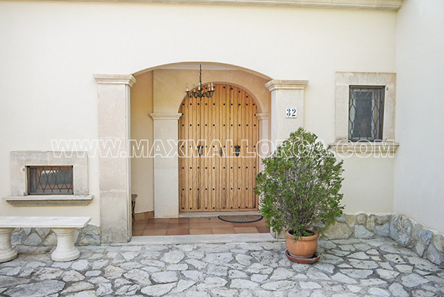 villa_mallorca_nova_santa_ponsa_real_estate_immobilie_max_mallorca_02.jpg