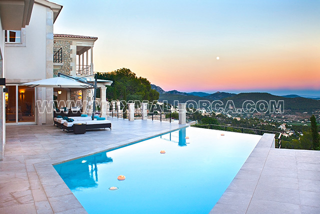 mallorca_luxury_villa_port_puerto_de_andratx_pool_guest_sea_view_16.jpg